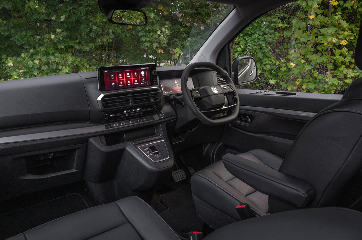 Vauxhall Vivaro Life review 2026 009