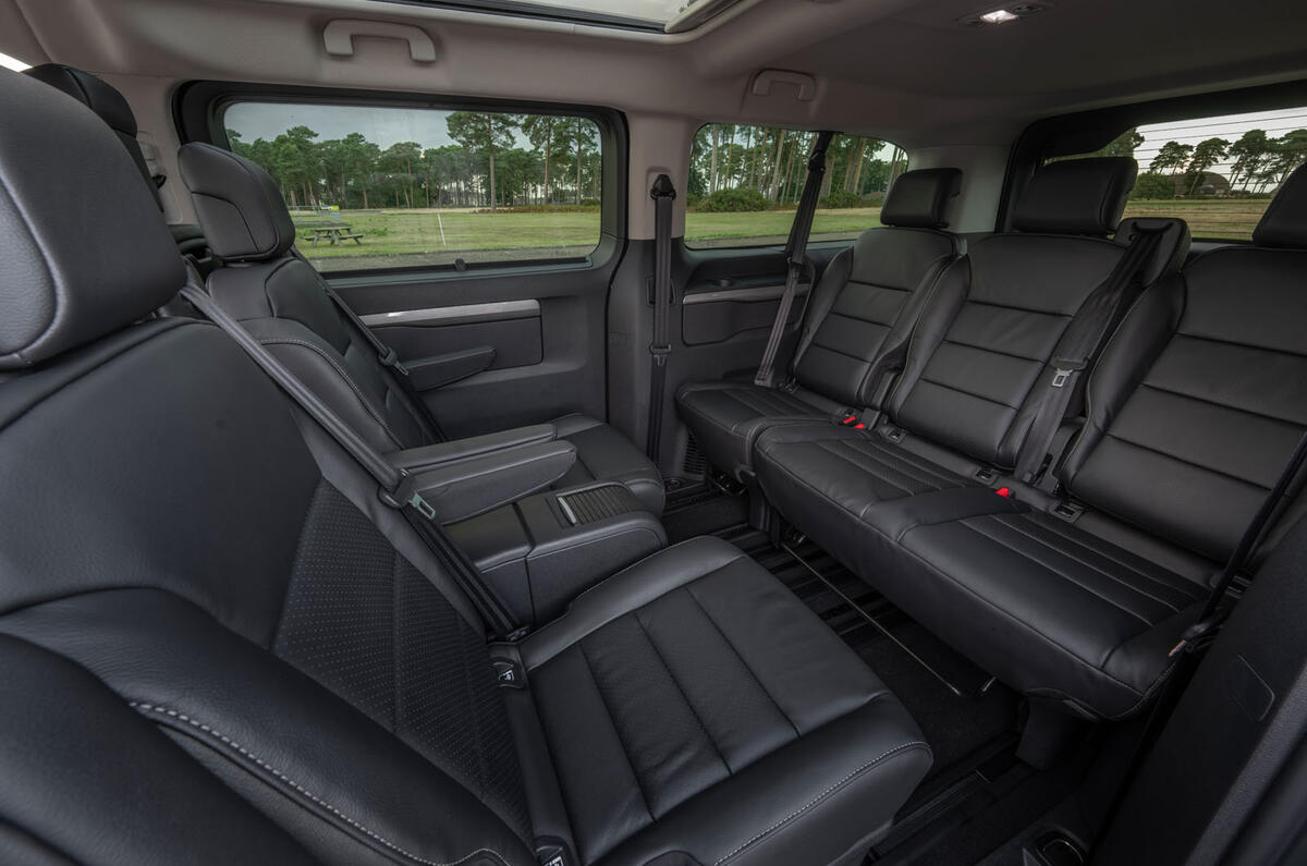 Vauxhall Vivaro Life review 2026 015