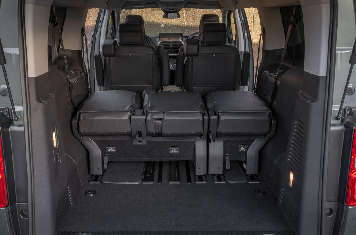 Vauxhall Vivaro Life review 2026 017