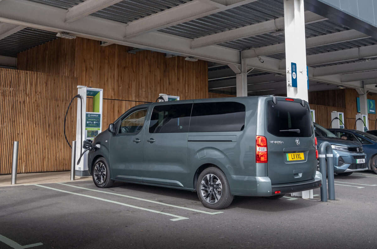 Vauxhall Vivaro Life review 2026 021