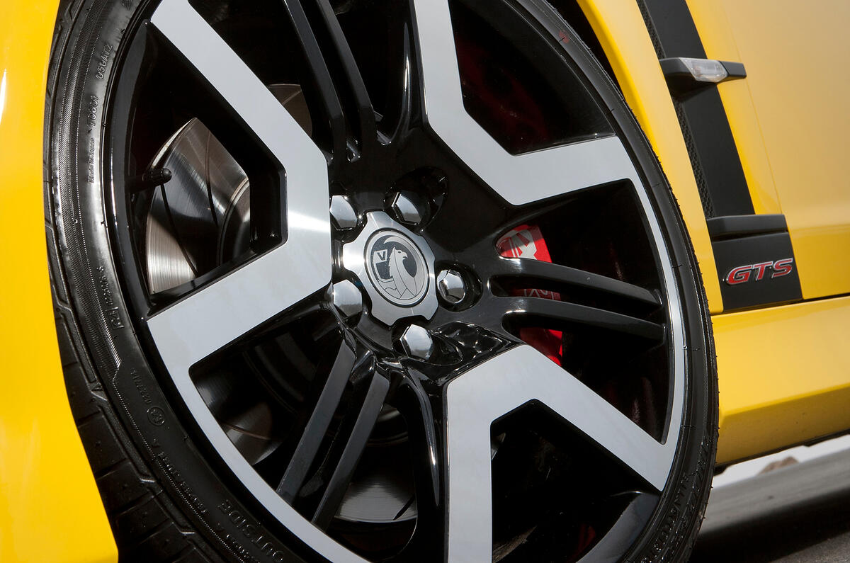 19in Vauxhall VXR8 alloy wheels