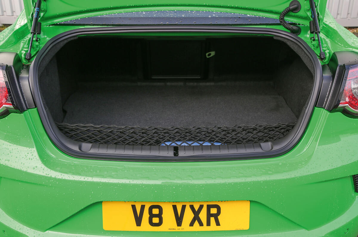 Vauxhall VXR8 GTS-R boot space