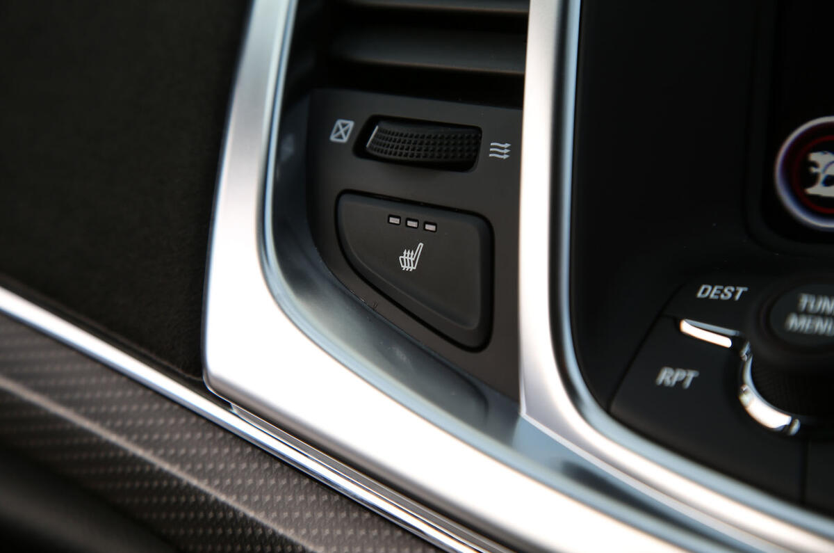 Vauxhall VXR8 GTS-R heated seats button