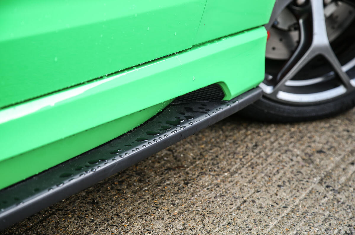 Vauxhall VXR8 GTS-R side sills