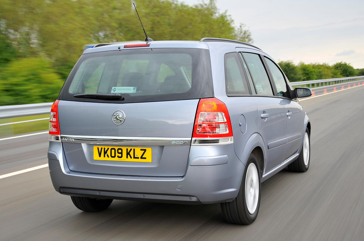 Vauxhall Zafira rear end