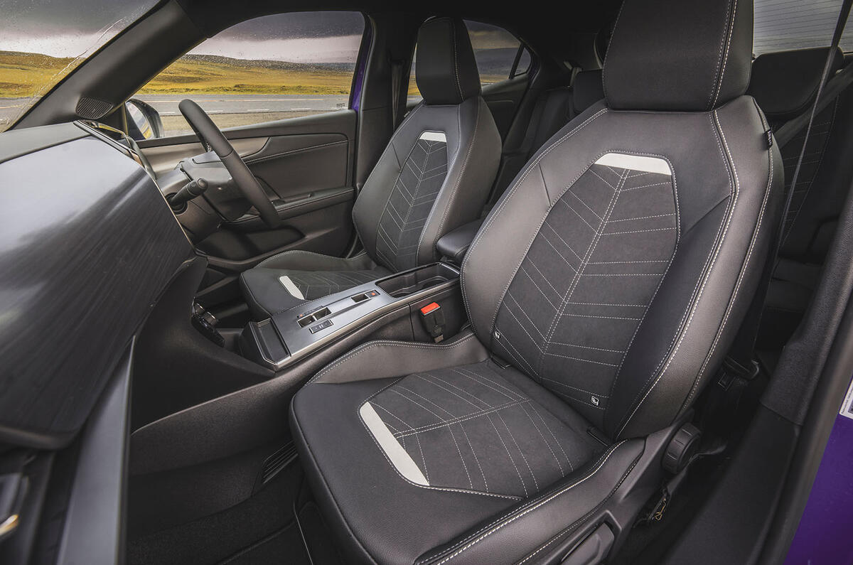 Vauxhall Mokka Electric interior seats Vauxhall Mokka Electric interior seats