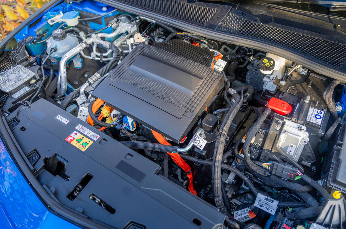vaxuahll astra electric review 2023 35 motor vaxuahll astra electric review 2023 35 motor
