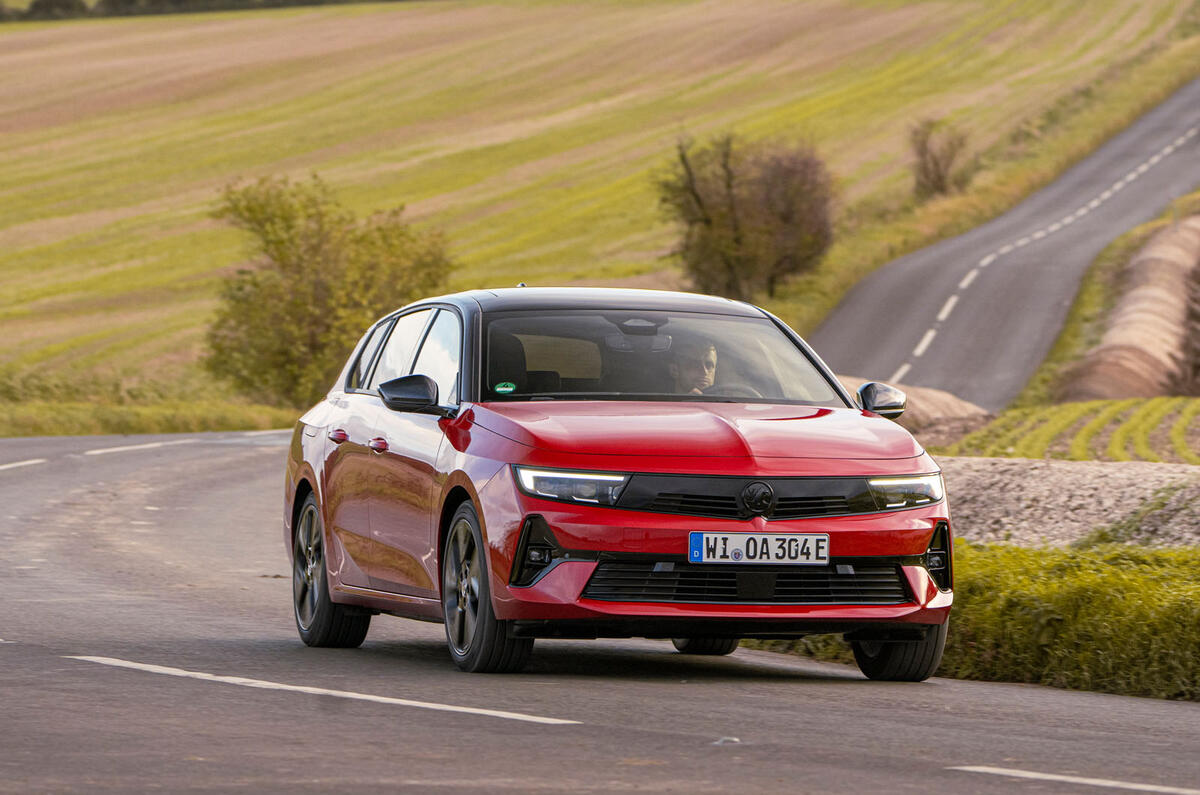 vaxuahll astra electric review 2023 42 touring vaxuahll astra electric review 2023 42 touring