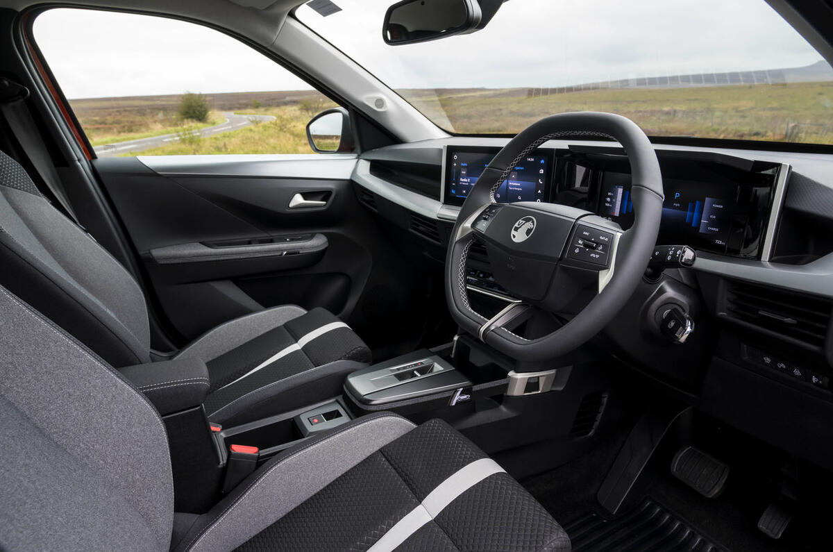 Vaxuhall Frontera Electric dashboard 2 Vaxuhall Frontera Electric dashboard 2