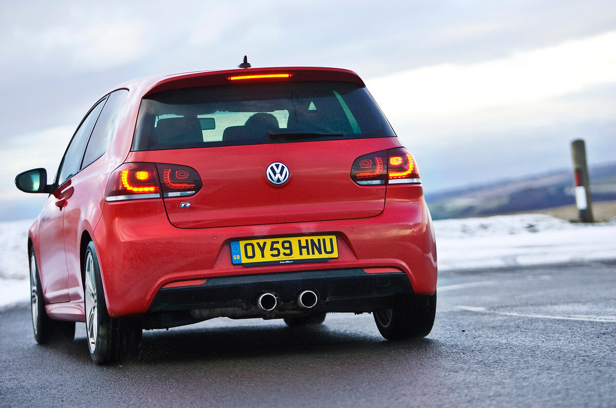 Volkswagen Golf R rear