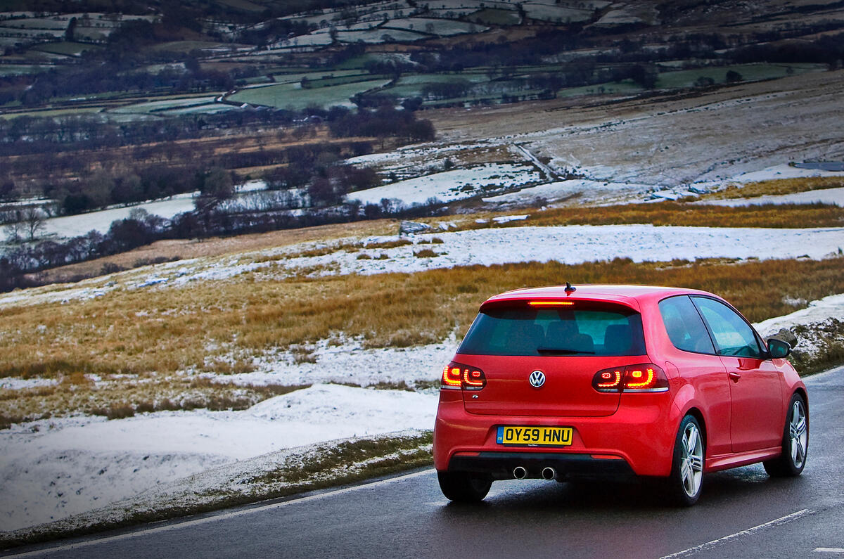 4 star Volkswagen Golf R