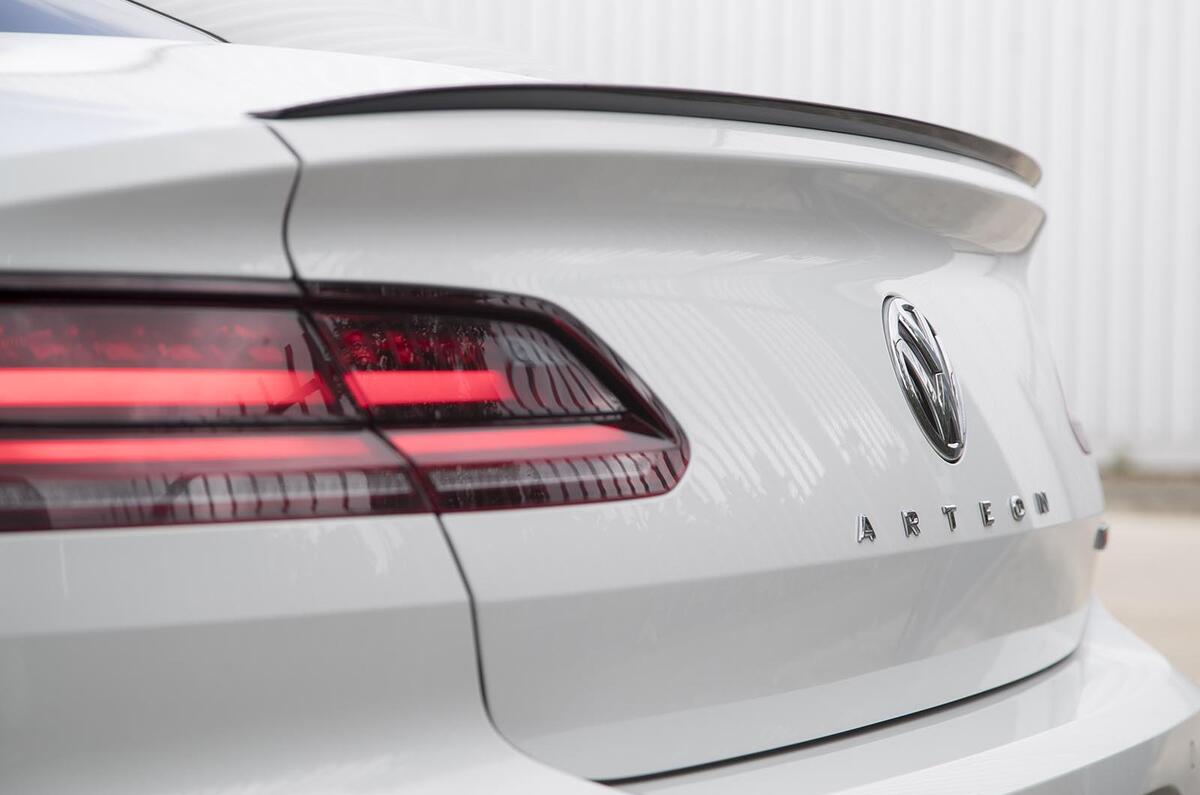 Volkswagen Arteon rear spoiler