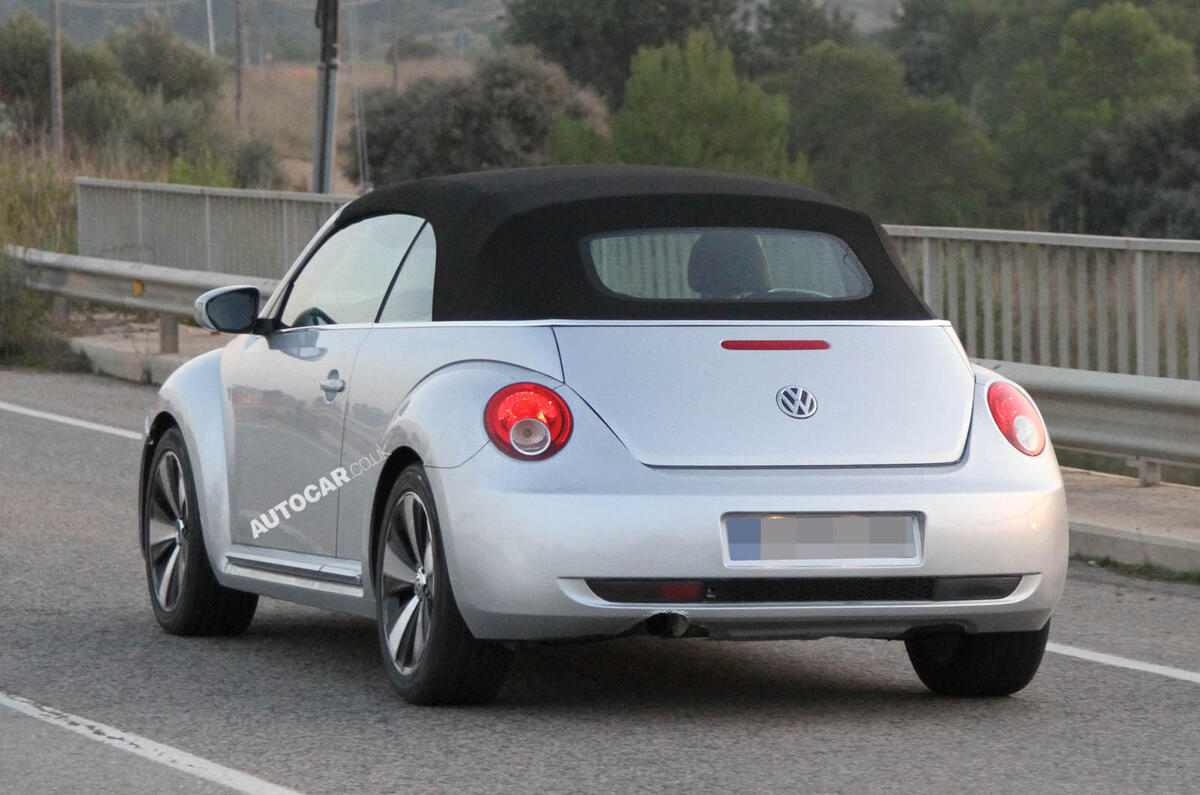 VW Beetle Cabriolet scooped