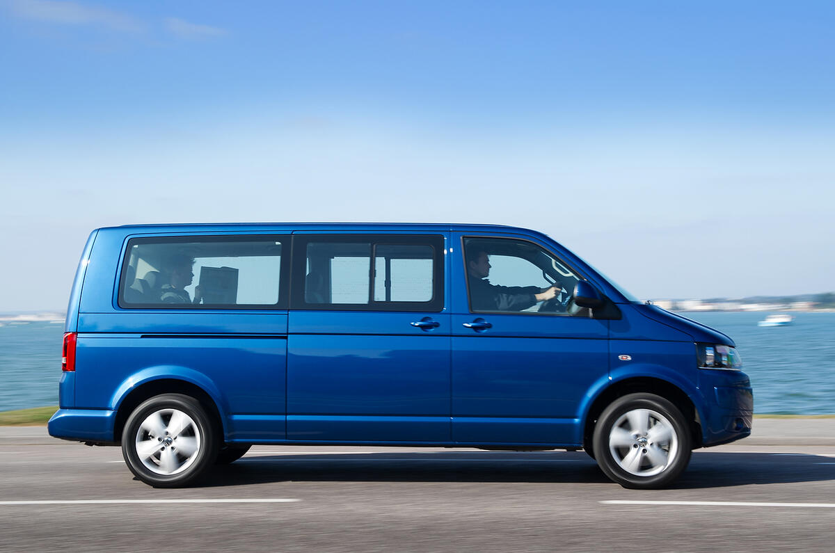 Volkswagen Caravelle side profile