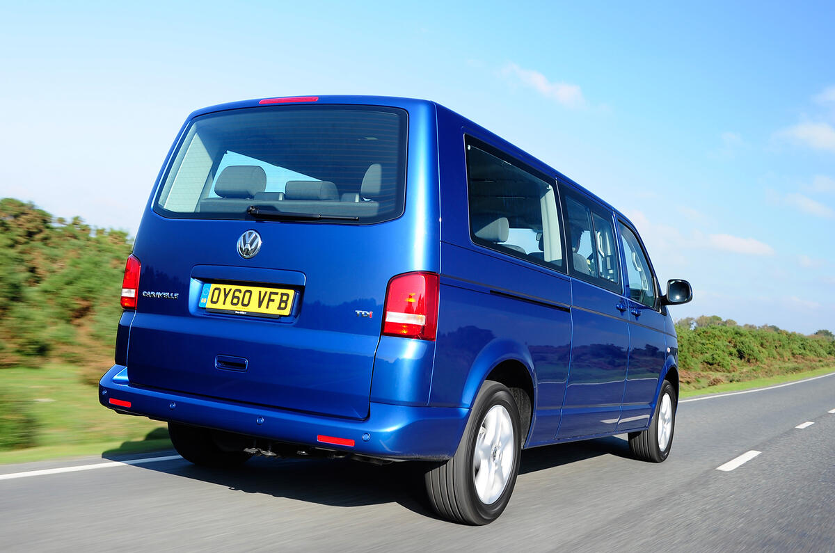 Volkswagen Caravelle rear