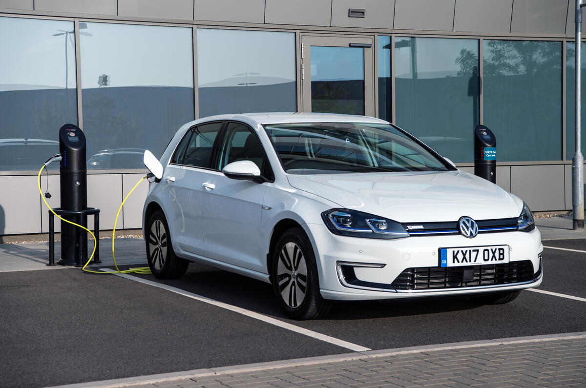 Volkswagen e-Golf charging