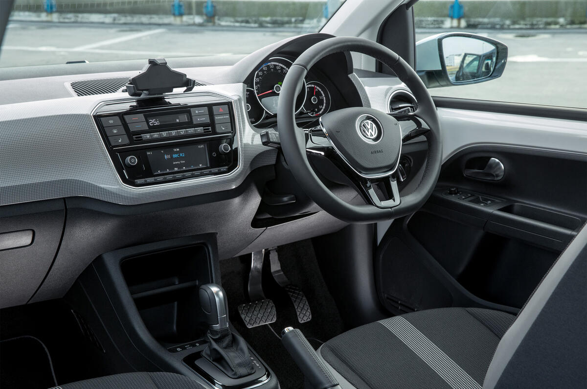 Volkswagen e-Up interior