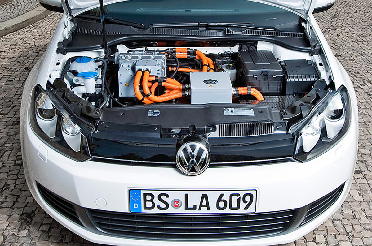 Electric VW Golf: new pics