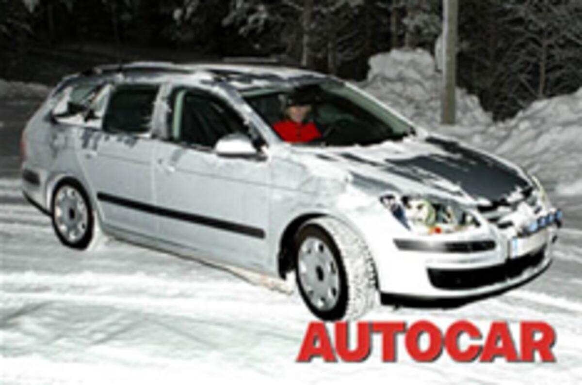 VW Golf Estate spied