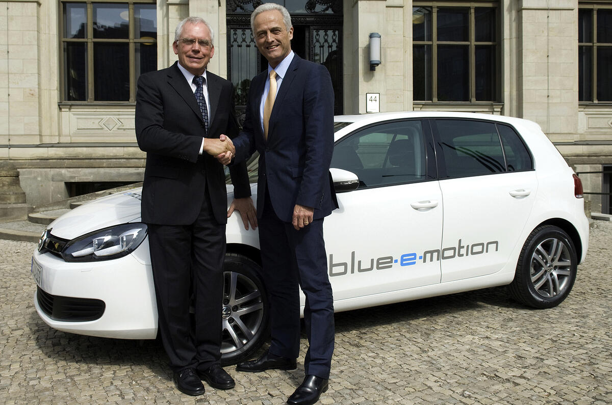 Electric VW Golf: new pics