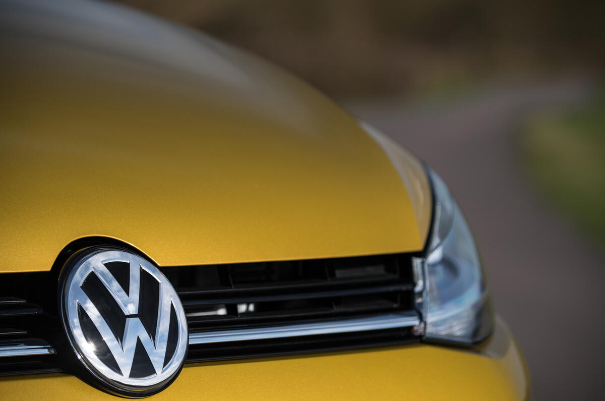 Volkswagen Golf badging