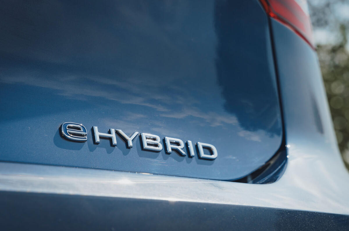 Volkswagen Golf eHybrid 2024 review badge 15 Volkswagen Golf eHybrid 2024 review badge 15