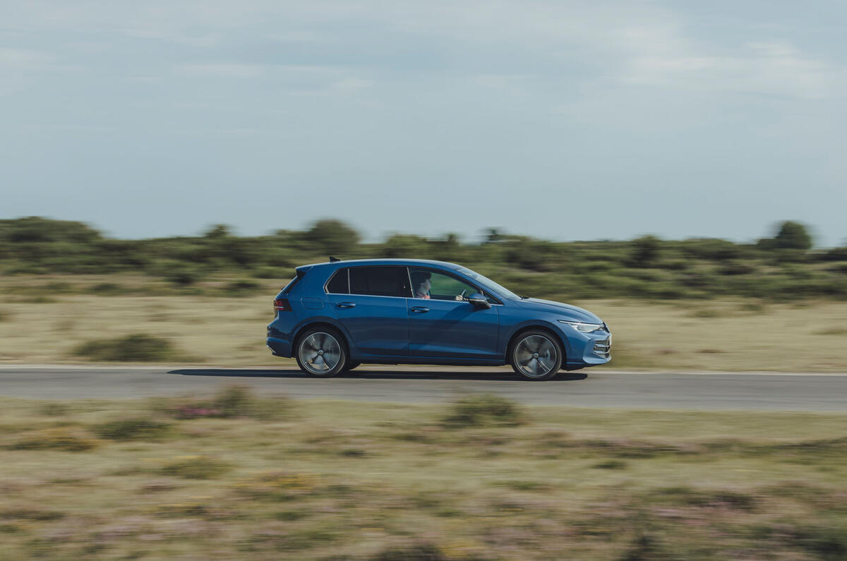 Volkswagen Golf eHybrid 2024 review pan 78 Volkswagen Golf eHybrid 2024 review pan 78