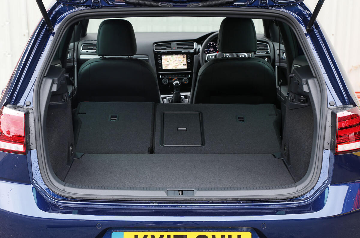 Volkswagen Golf extended boot space
