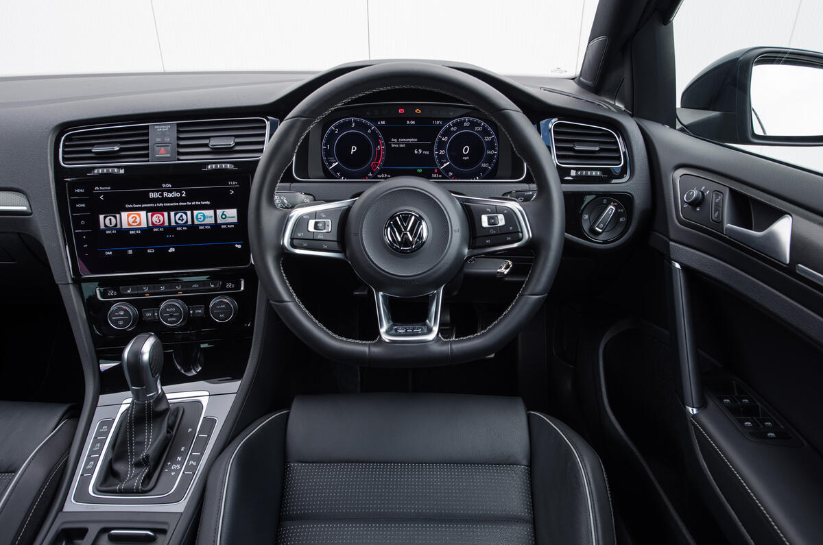 Golf Gtd Review >> Volkswagen Golf GTD Review (2017) | Autocar Golf Gtd Review >> Volkswagen Golf GTD Review (2017) | Autocar