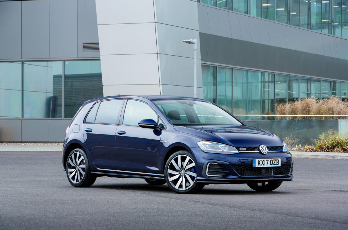 4 star Volkswagen Golf GTE