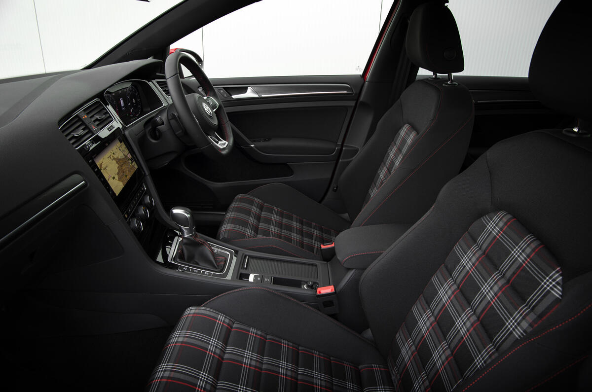 interieur golf 6 gti volkswagen golf gti mk7 interieur golf 6 gti volkswagen golf gti mk7
