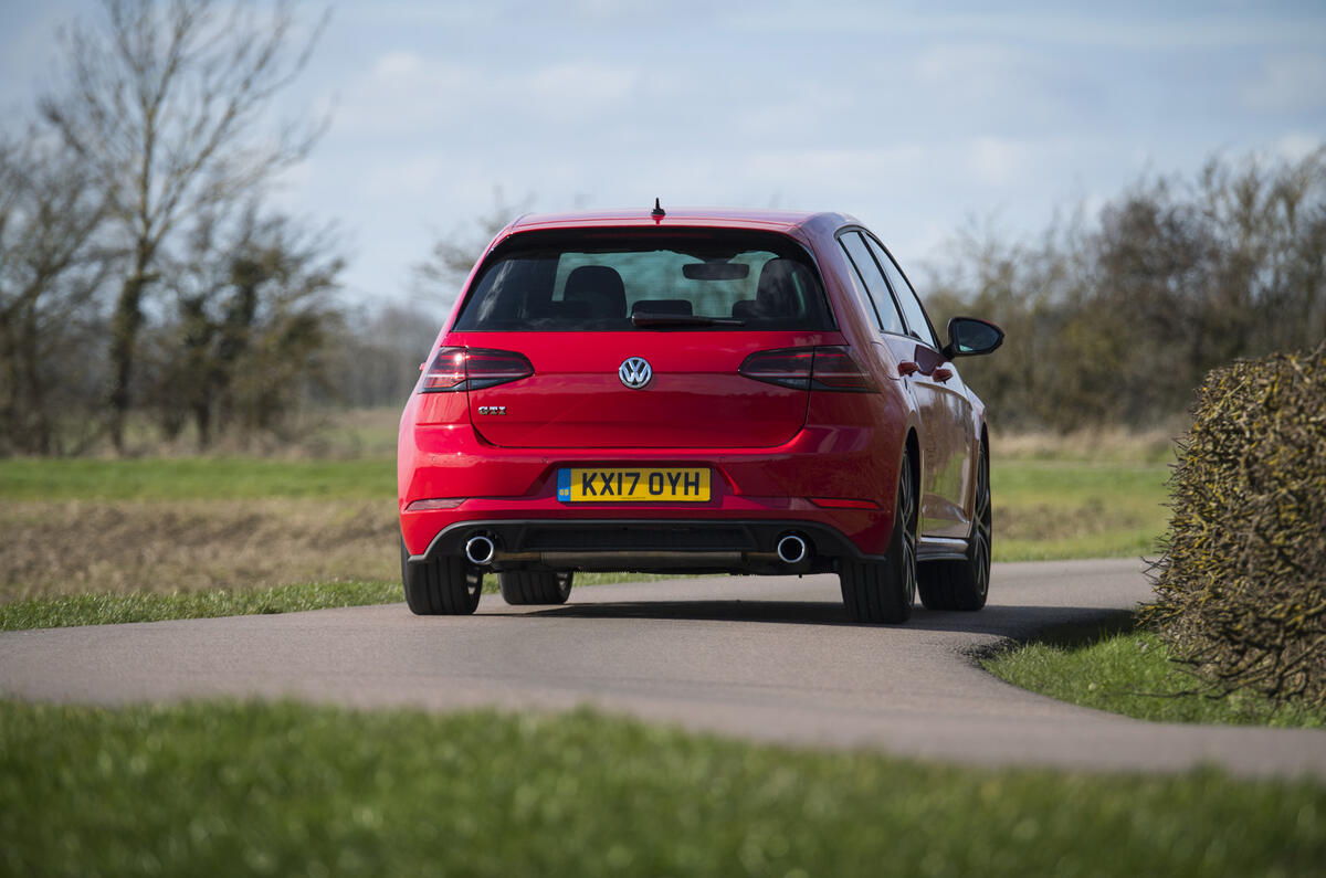 Volkswagen Golf GTI rear cornering