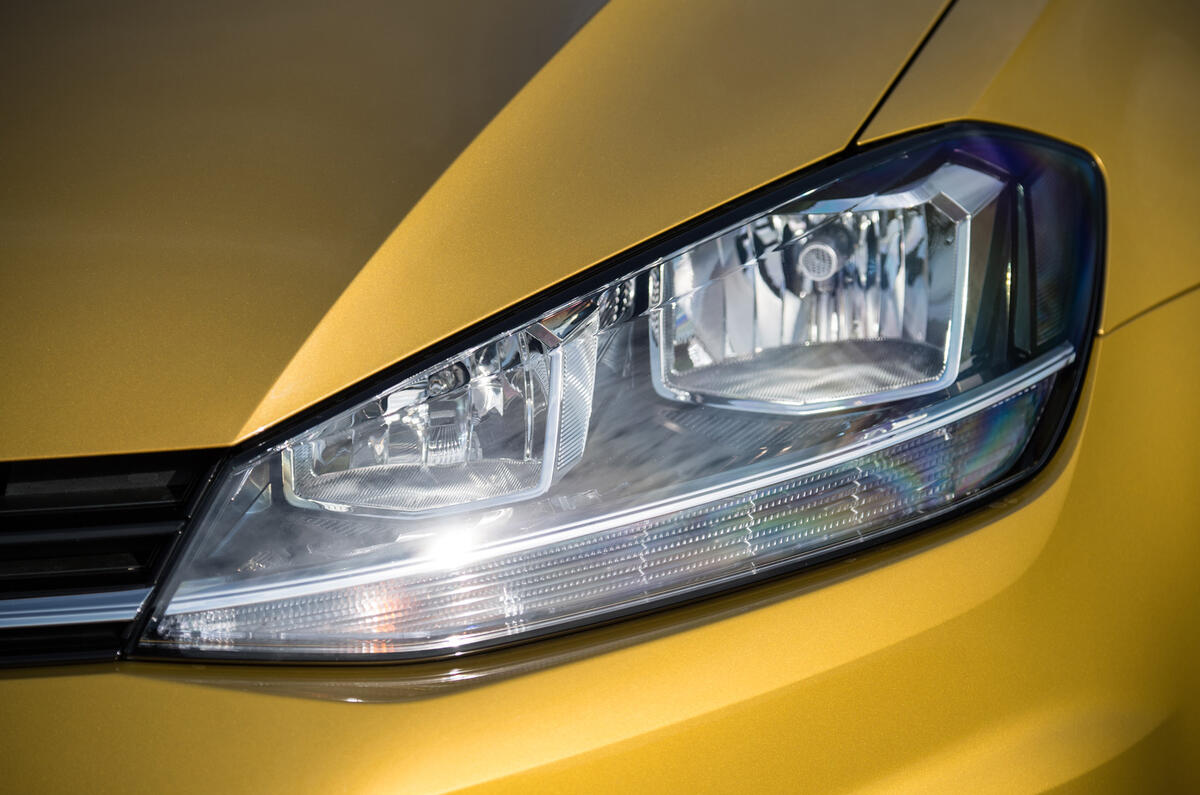 Volkswagen Golf headlights