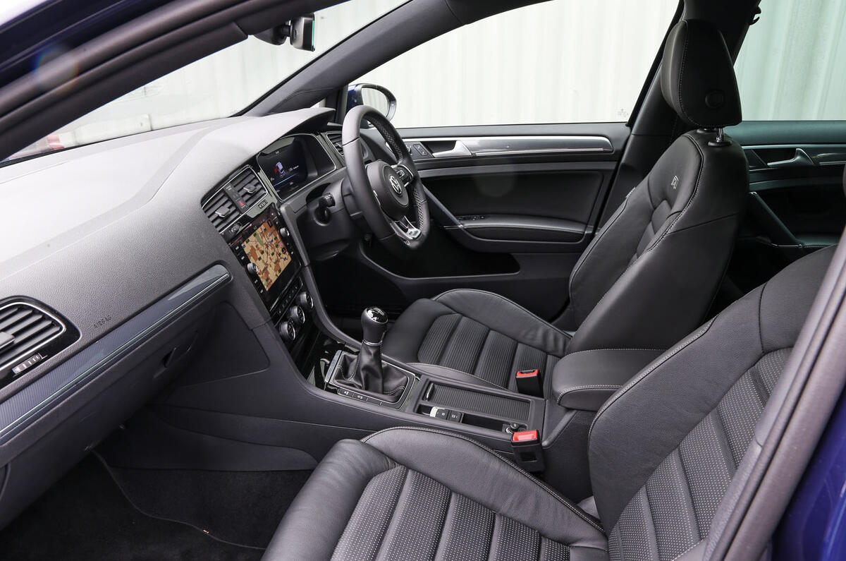 Volkswagen Golf interior