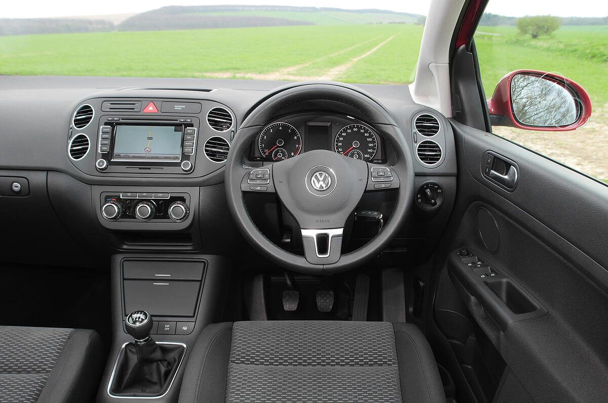There's no mistaking this as a product of the Volkswagen Group Volkswagen Golf Plus dashboard