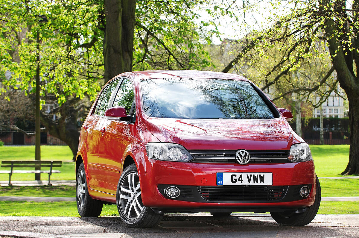 Visibility is good all-round, aided by lots of glass and upright A-pillars 3.5 star Volkswagen Golf Plus