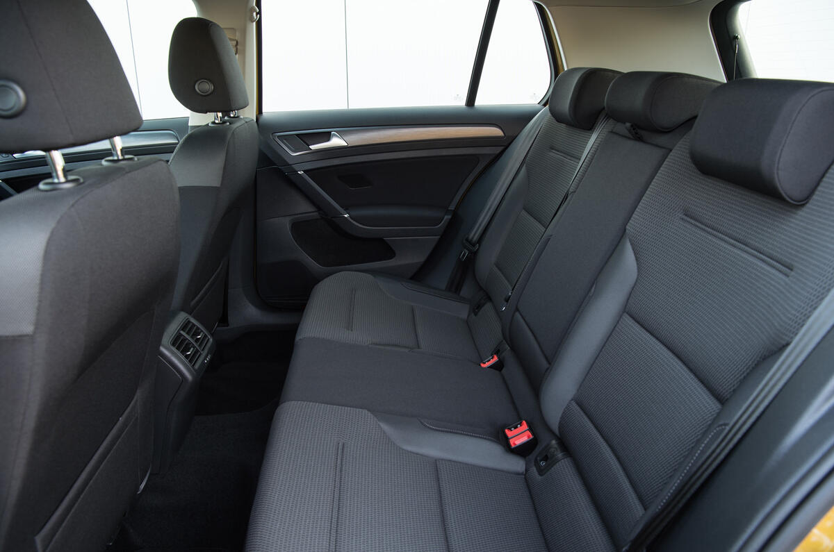 Volkswagen Golf rear seats