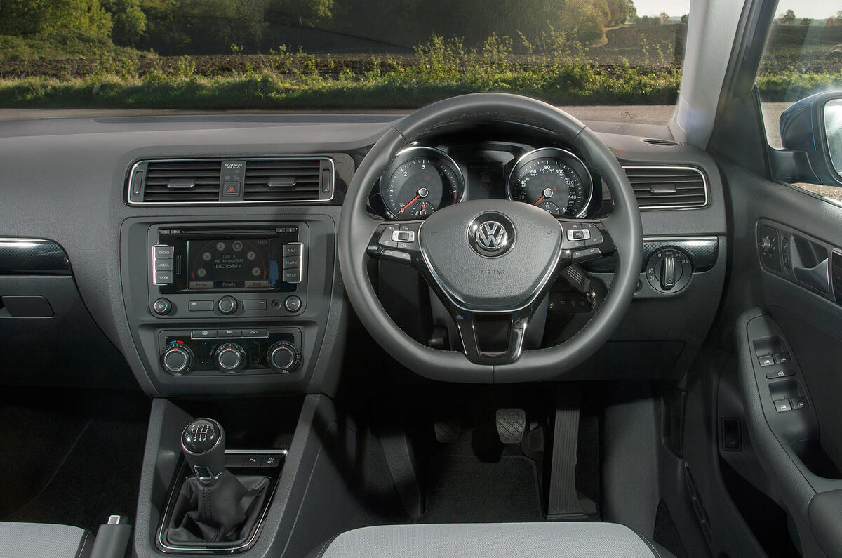 Volkswagen Jetta dashboard