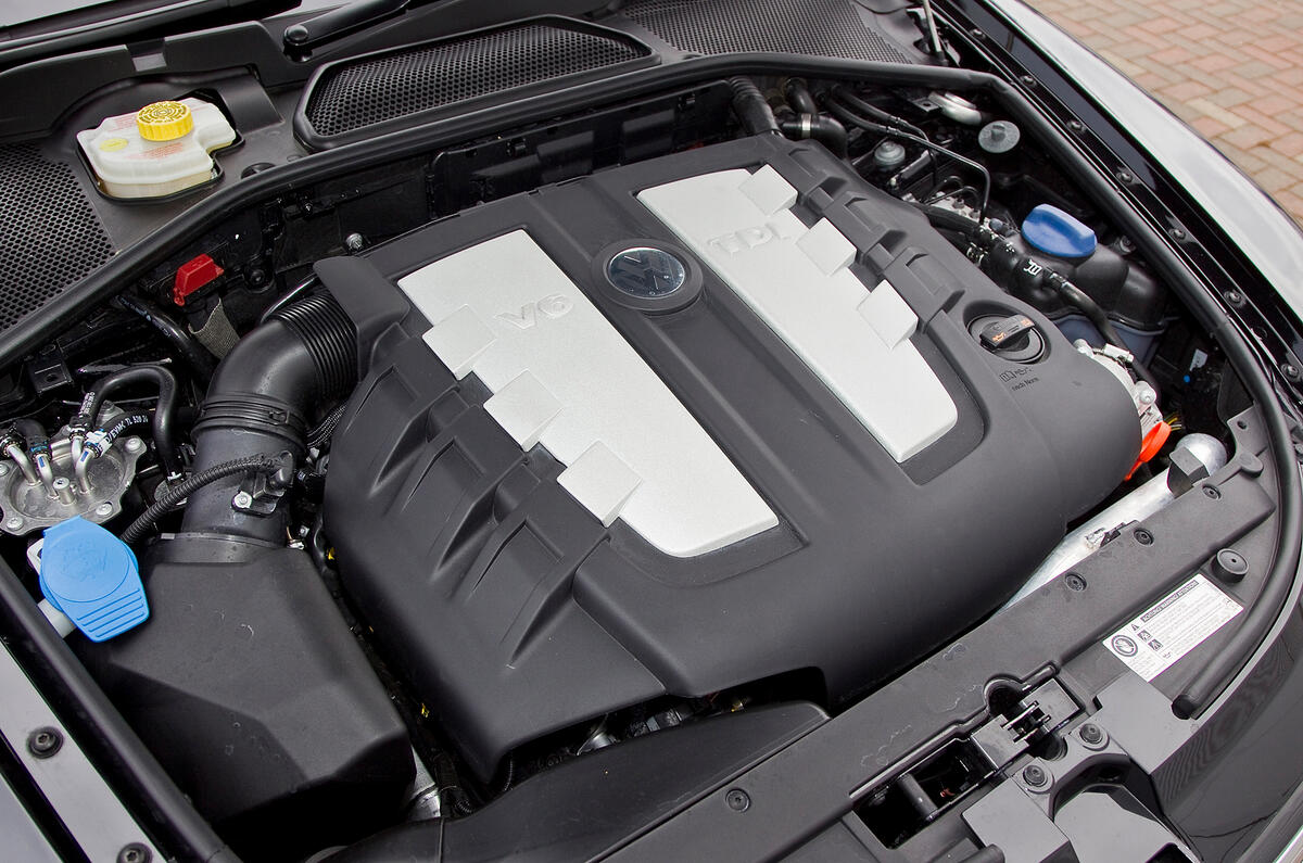 Volkswagen Phaeton W12 engine