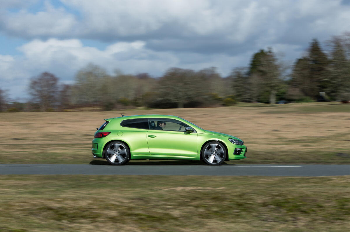 Volkswagen Scirocco R side profile