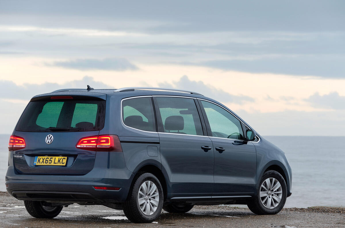 Volkswagen Sharan rear quarter