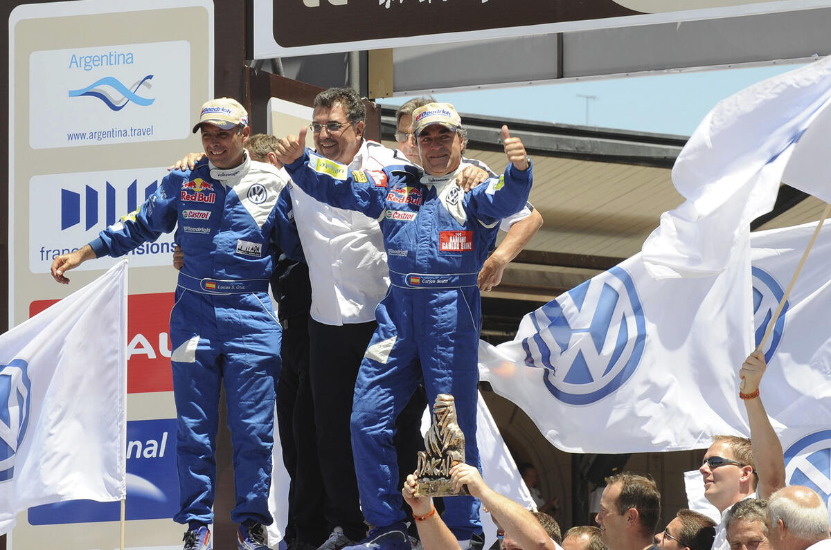 Sainz wins Dakar Rally