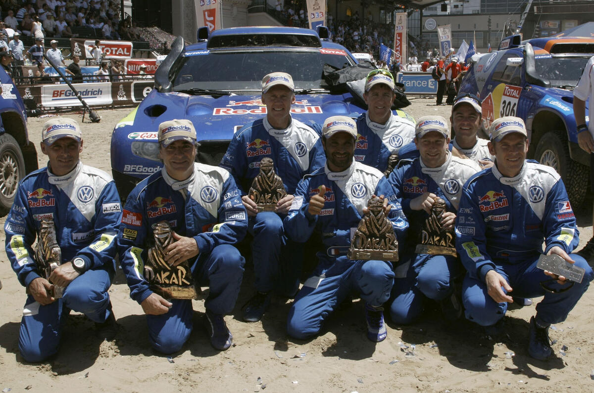 Sainz wins Dakar Rally