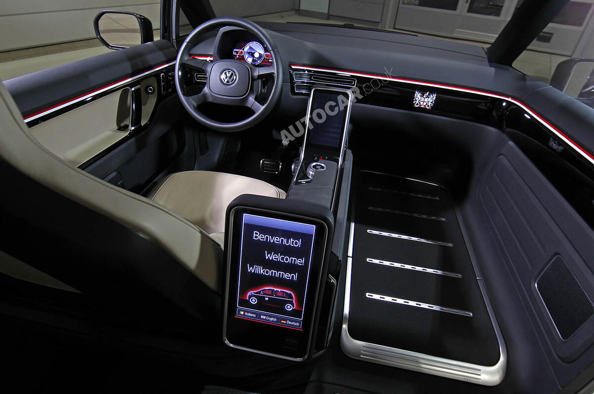 no title VW unveils its London taxi