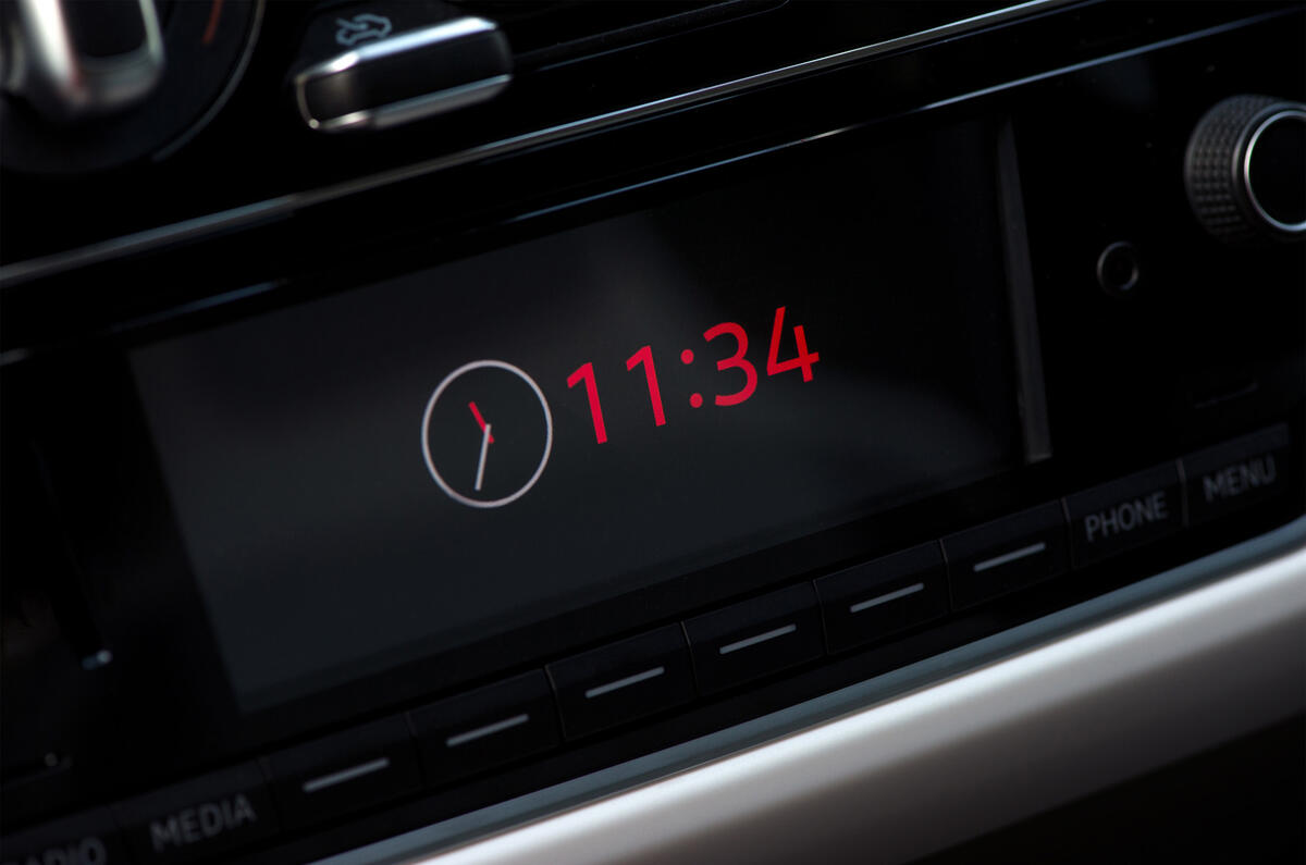 Volkswagen Up infotainment system display