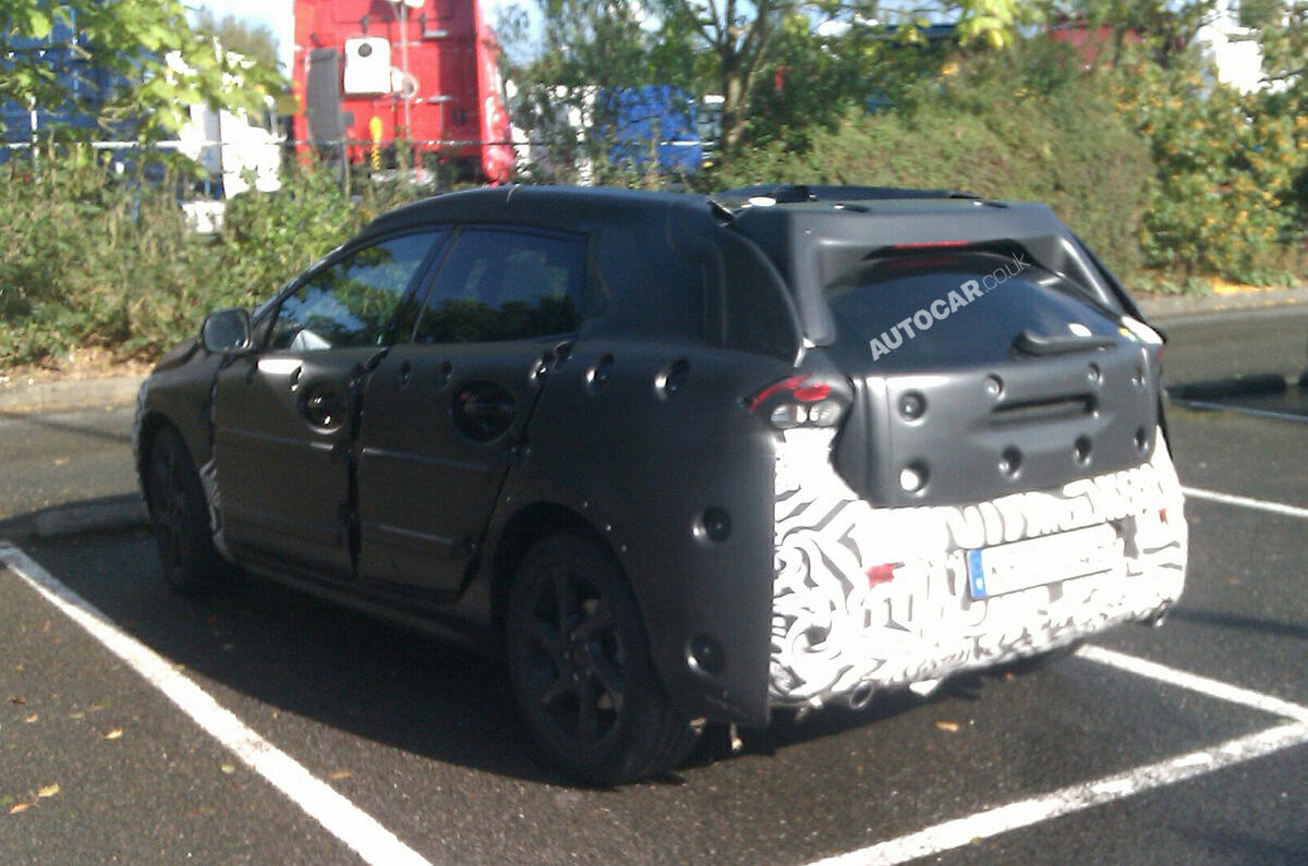 VW Golf-rivalling Volvo V30 spied