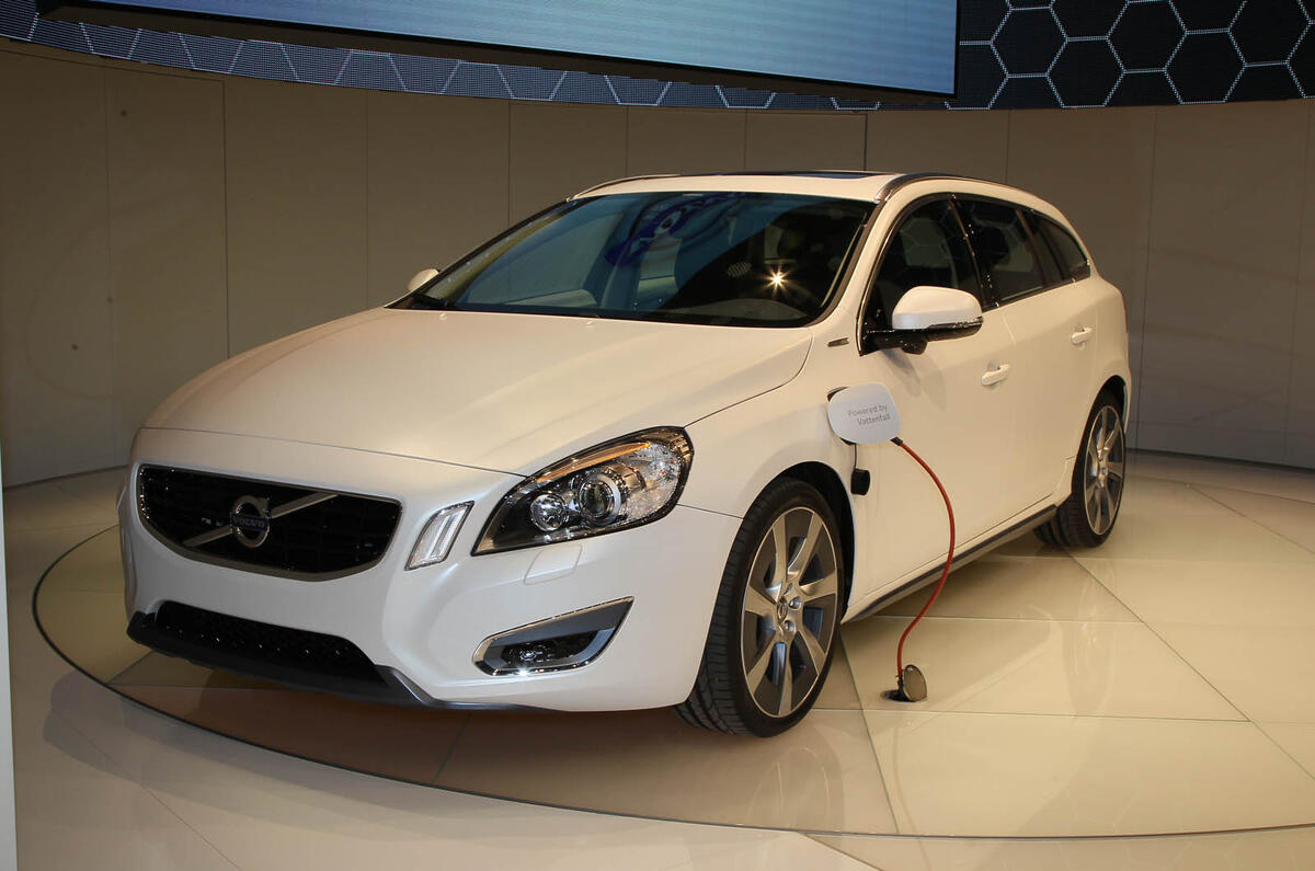 no title Geneva motor show: Volvo V60 hybrid
