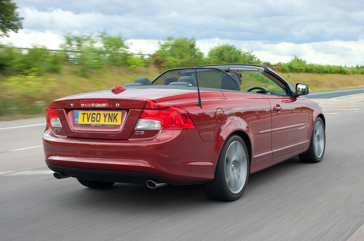 Volvo C70 roof down rear
