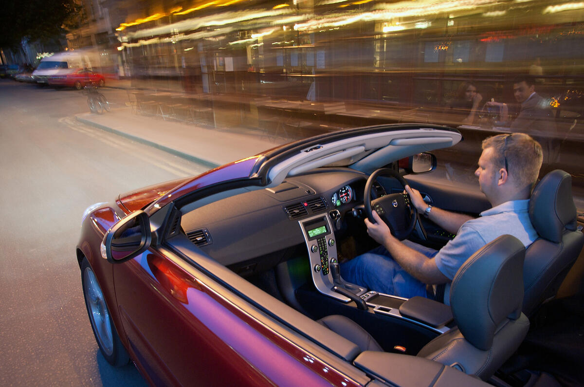 Driving the Volvo C70