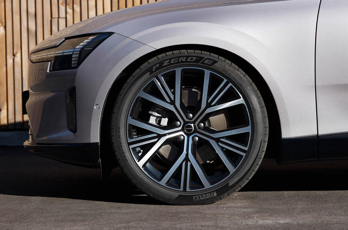 Volvo ES90 avis 04